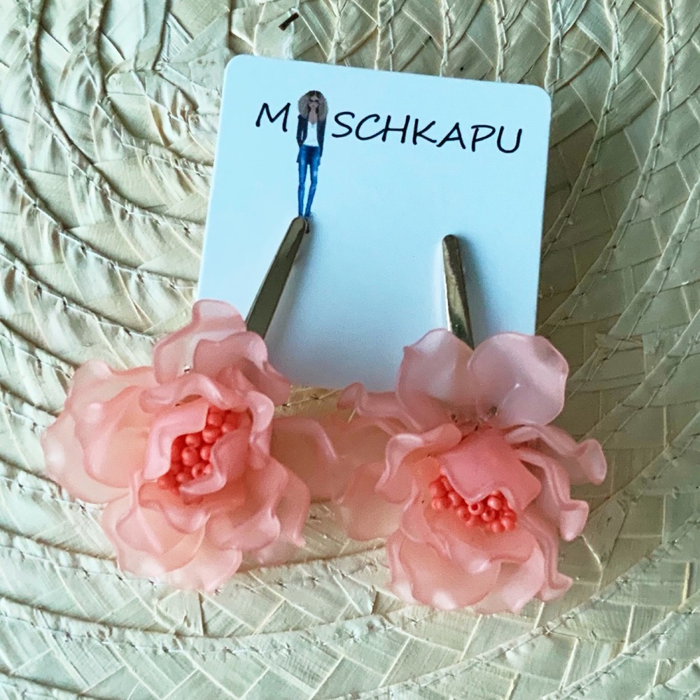 FLOWER STUD EARRINGS (A17)